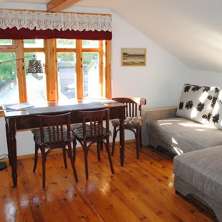 Apartament Majori *